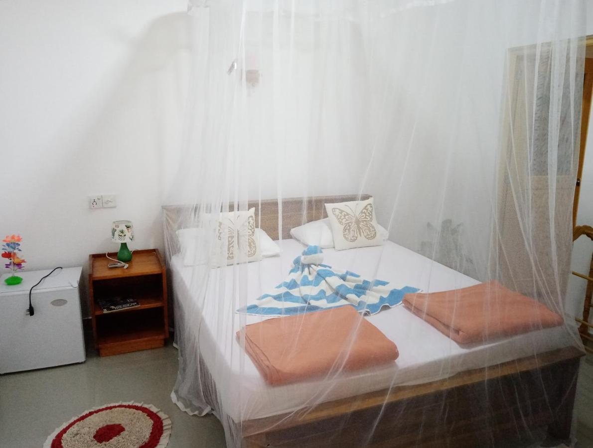 Littleadems View Bed & Breakfast เอลลา ห้อง รูปภาพ