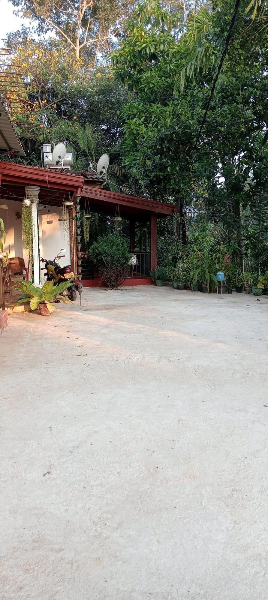 Littleadems View Bed & Breakfast เอลลา ภายนอก รูปภาพ